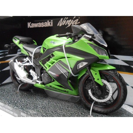 Kawasaki Ninja verde escala 1:12 de Automaxx