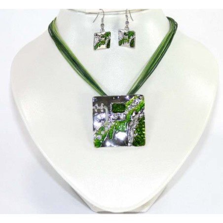 Conjunto de pendientes y colgante mod. 39963