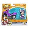 Top Wing Betty Bats y su vehículo
