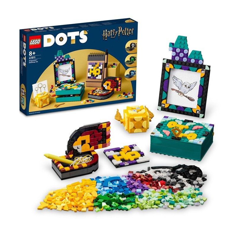 LEGO DOTS 41811 Kit de Escritorio: Hogwarts edad apartir de 8 años, contiene 856 piezas - juguetería LEGO. LEGO DOTS 41811 Kit de Escritorio: Hogwarts edad apartir de 8 años, contiene 856 piezas - juguetería LEGO.