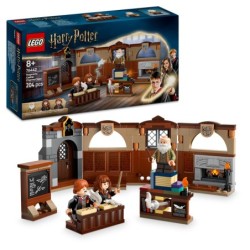 LEGO Harry Potter TM 76442 Castillo de Hogwarts: Clase de Encantamientos Contiene 204 piezas - Edad recomendada a partir de 8+