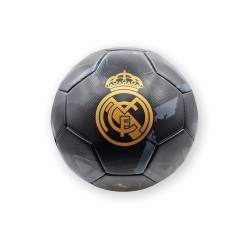 Balón Real Madrid regro con escudo dorado talla 5 tamaño similar al reglamentario producto oficial