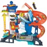 Hot Wheels City Huye del tiburón Conjunto de juego con 1 coche Hot Wheels a partir de 4 años, HMF86