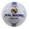 Balón Real Madrid blanco franja azul producto oficial talla 5 tamaño similar al reglamentario de fútbol 11