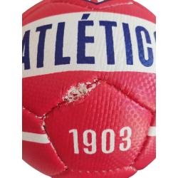 OUTLET Balón Atlético de Madrid grande talla 5 franjas horizontal blanca producto oficial defecto zona costura como se puede ver