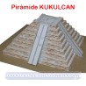 Maqueta Templo de Kukulcán pirámide Chichen Itzá - México