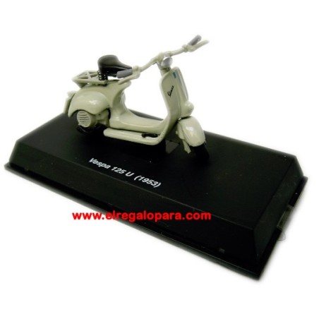 Vespa 125 U 1953 Escala 1:32